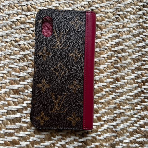 AUTHENTIC Louis Vuitton iPhone X&XS Case - Picture 1 of 9